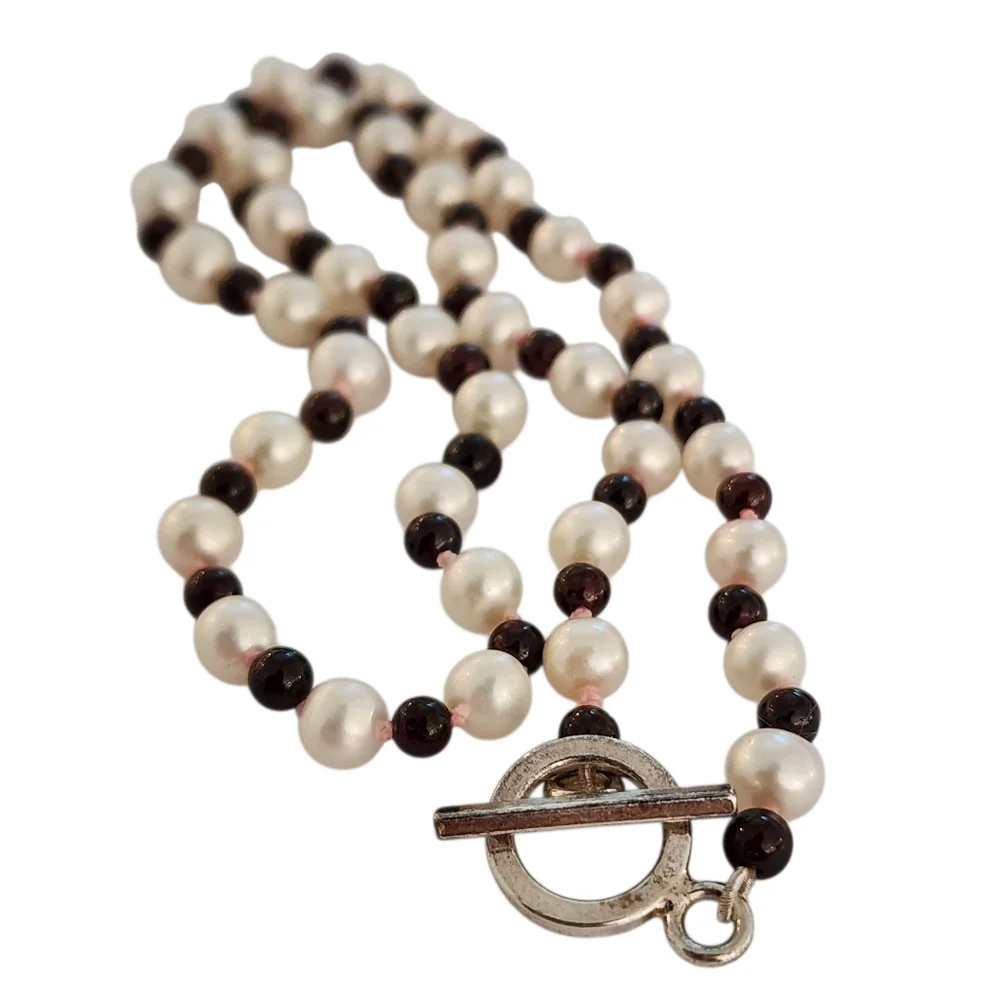 Necklace and bracelet genuine pearls 925 sterling silver garnet hand knotted